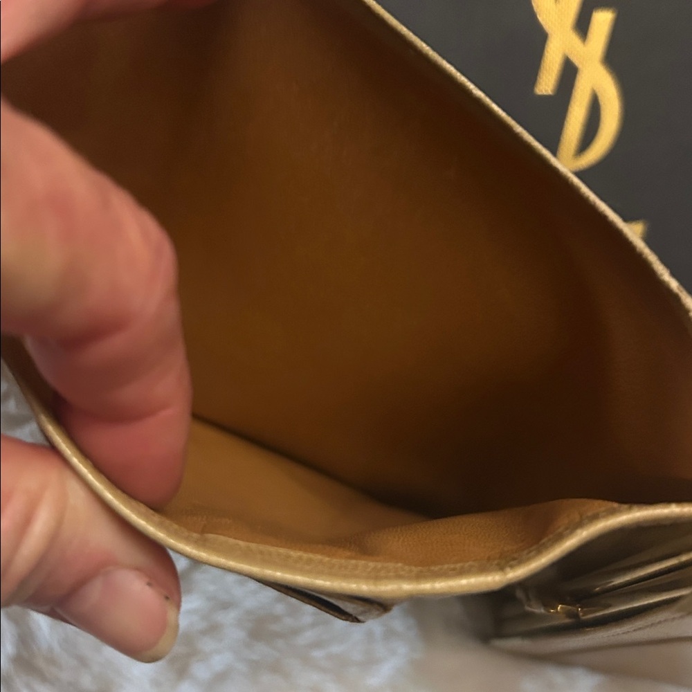 Yves Saint Laurent kiss 🔒 Leather Wallet with shopping bag - Picture 14 of 14